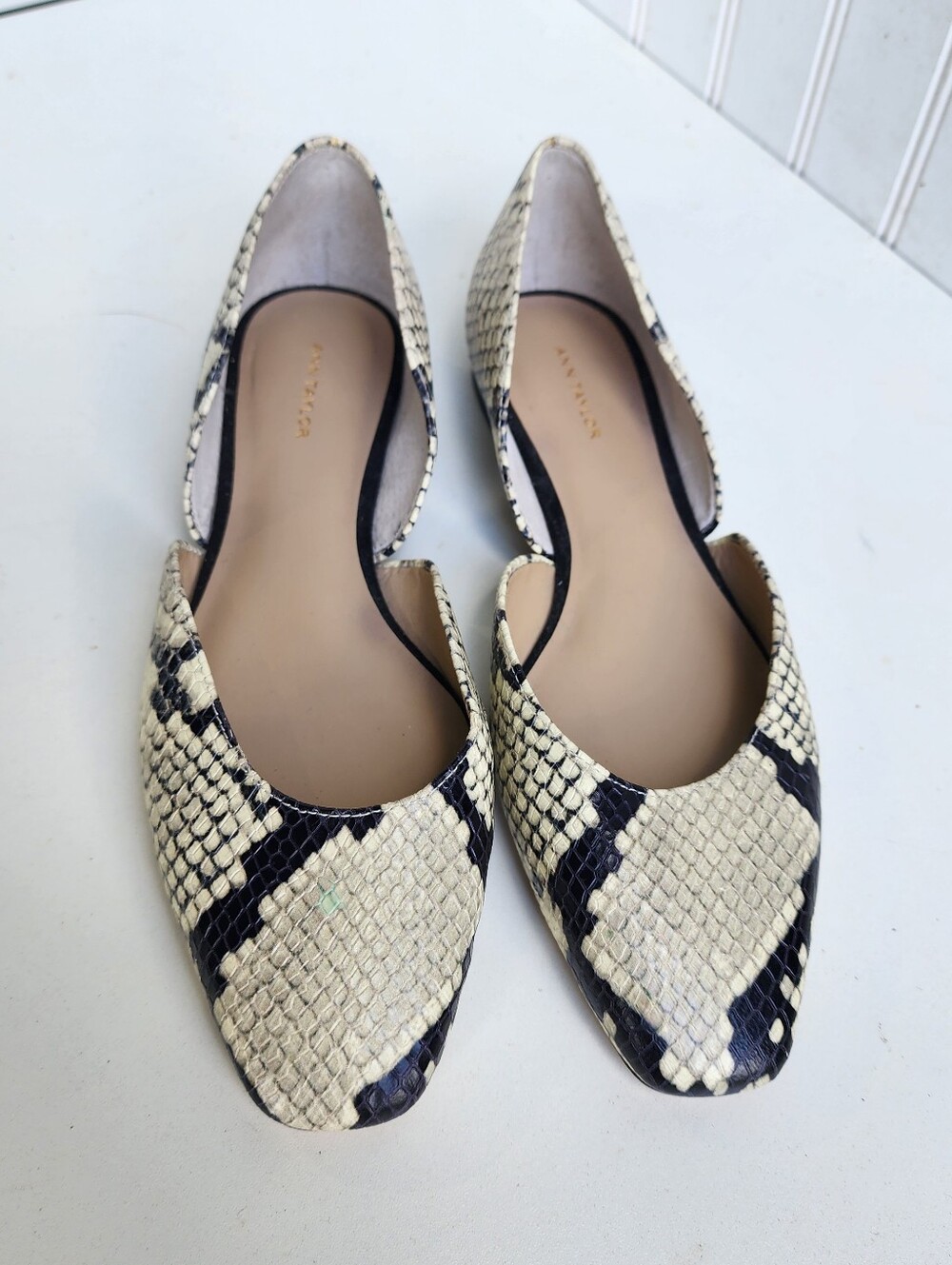 Ann Taylor Mykelti Snake Print D'Orsay Pointed Toe Flats Tan Beige Size 7 M